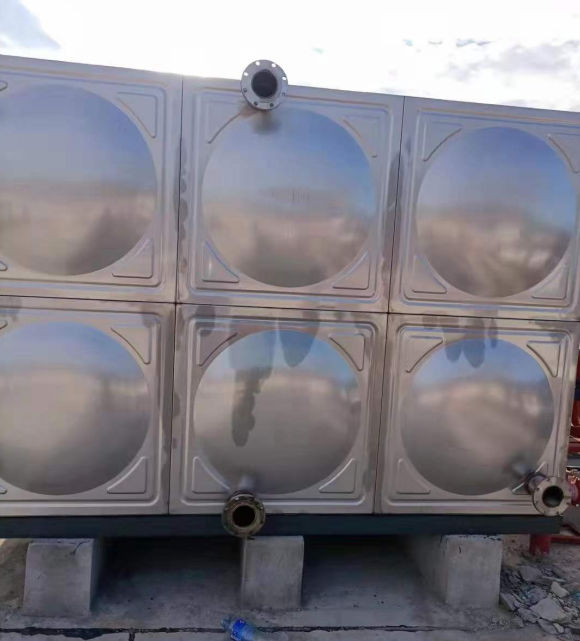 鹰潭组合式不锈钢水箱，玻璃钢水箱的替代品，不锈钢冲压板组合水箱